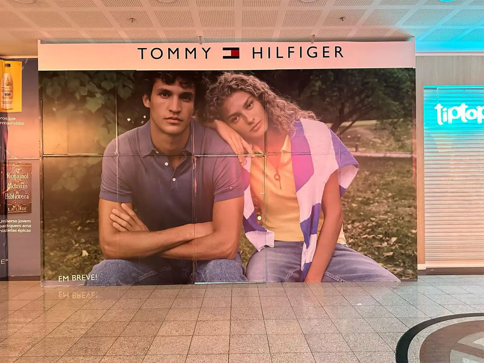 Tapume TOMMY